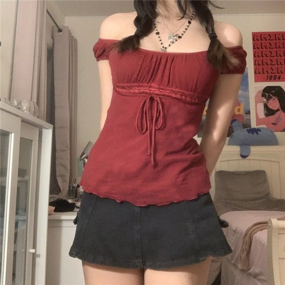 y2k lace milkmaid cami top by no boundaries featuring a creamy white base - Picture 1 of 3